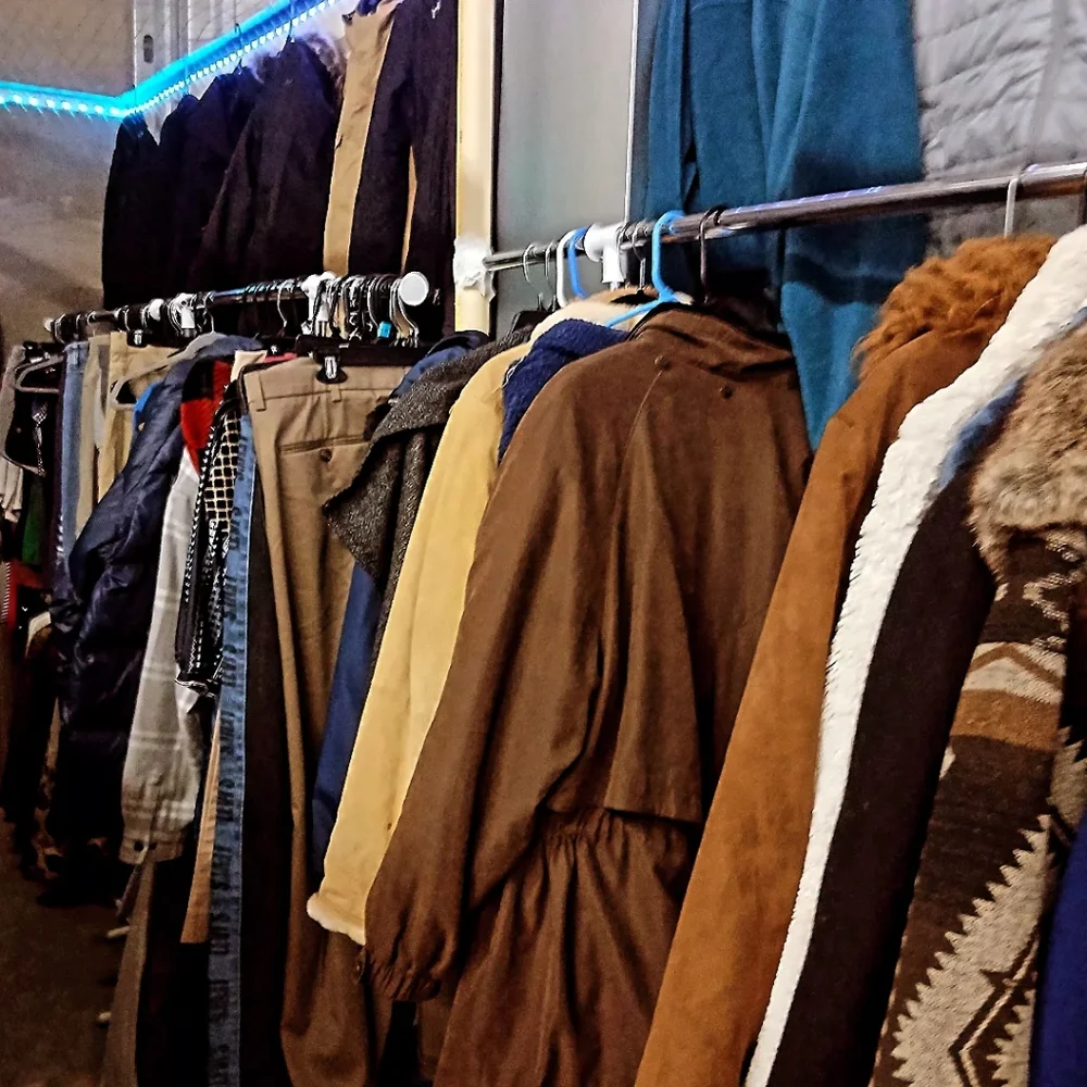 🛒SHOP OUR STORE 🛍 The Designer Clothing Exchange ♻️  Crazy Deals 🤪 - Picture 9 of 14